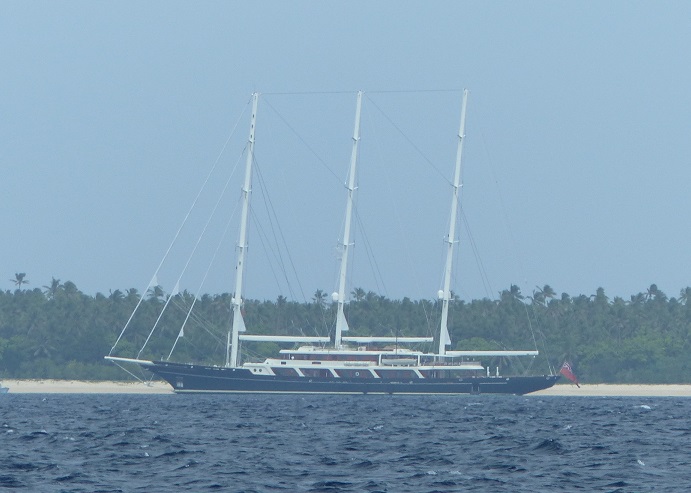 Superyacht Eos at Uoleva Island